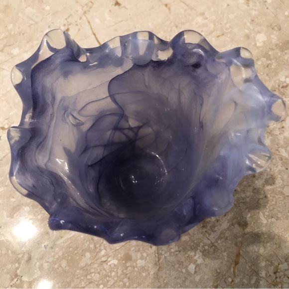 HOST PICK ⭐️ Handblown glass vase - Picture 7 of 7